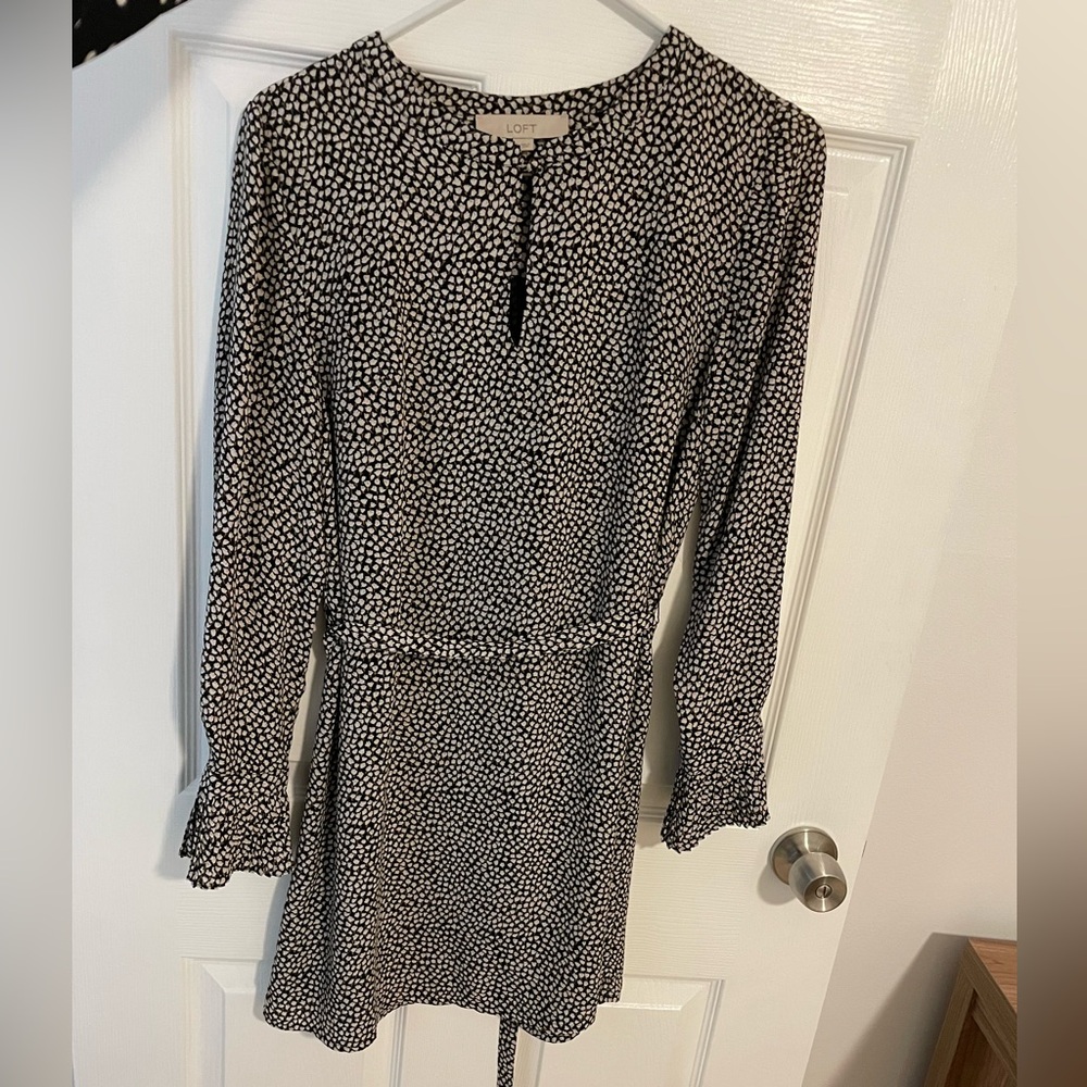 LOFT Black and White Patterned Long Sleeve Dress